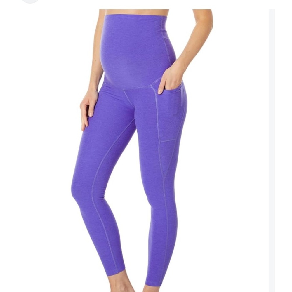 Beyond Yoga Beyond the Bump Spacedye Maternity Leggings Purple Medium Pockets